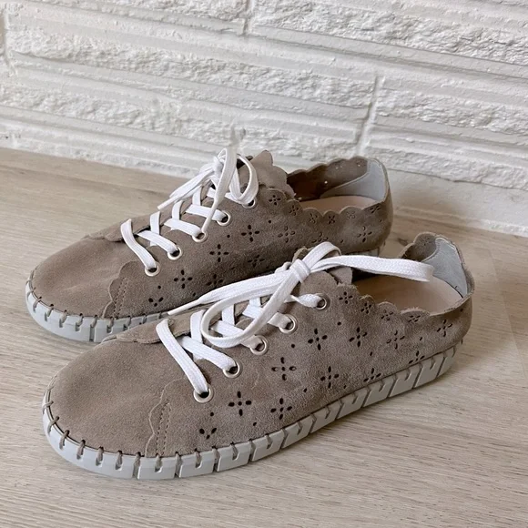 Anthropologie Christina Perforated Sneakers taupe size 7 - Picture 1 of 7